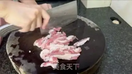 Make Blue salami fried rice step 4