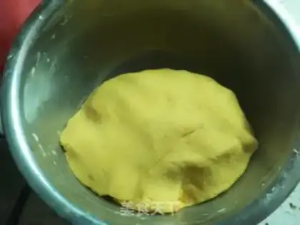 Make Pumpkin step 1