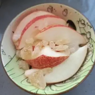 Make Ice cream and rainbow pear step 2