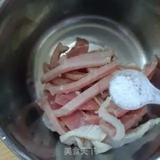 Make The abalone fried Dutch beans step 1
