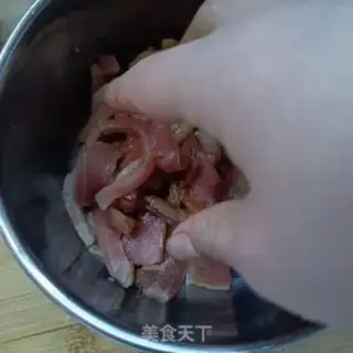 Make The abalone fried Dutch beans step 2