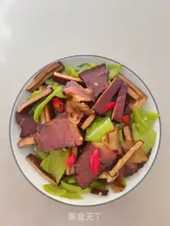 Make Pyramid-dried pork step 7