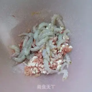 Make Wild shrimp dumplings step 4