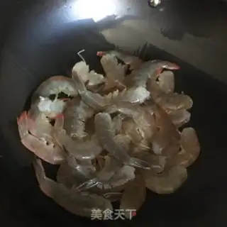 Make Spicy shrimp tail step 3