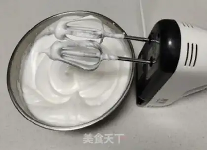 Make Delicious steam cake step 6