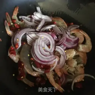 Make Spicy shrimp tail step 4