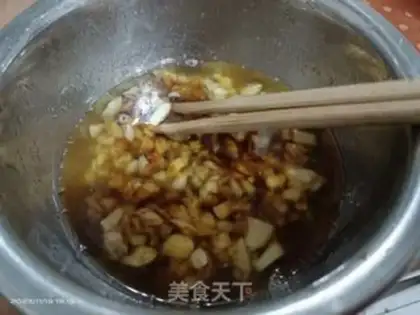 Make Garlic golden mushroom fan shrimp step 7