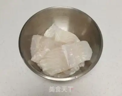 Make Family makes fish pills step 0