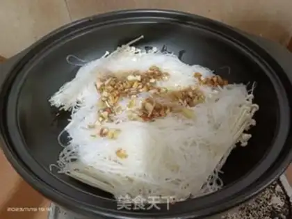 Make Garlic golden mushroom fan shrimp step 11