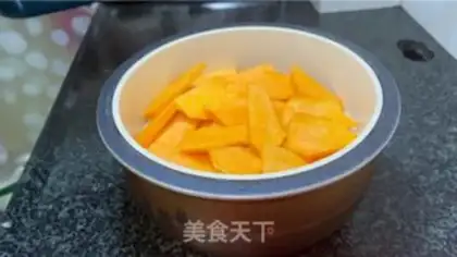 Make Pumpkin cheesies step 1