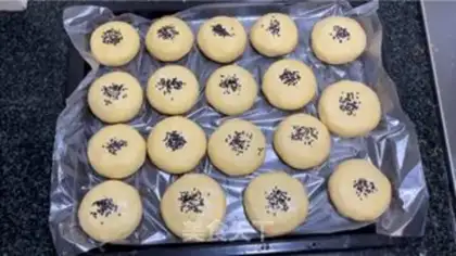 Make Pumpkin cheesies step 13