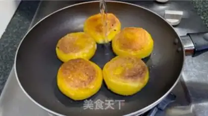 Make Pumpkin cheesies step 17