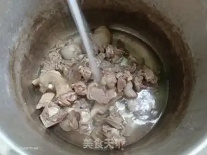 Make Lamb soup step 2