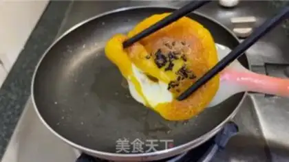 Make Pumpkin cheesies step 20