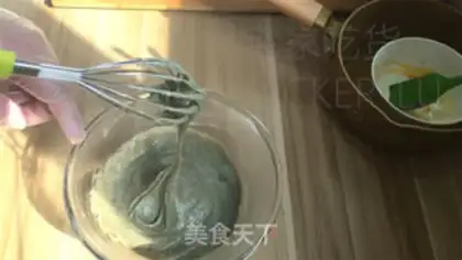 Make Black and sesame early cake step 5
