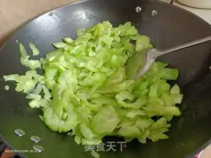 Make Scrambled beef step 7