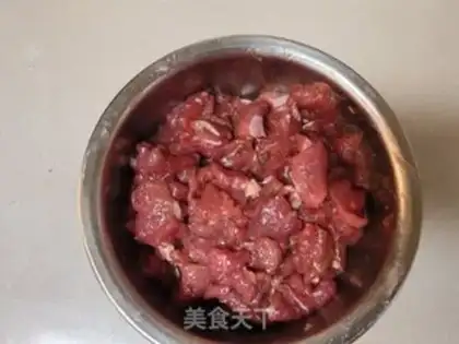 Make Bean beef step 1