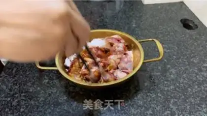 Make Dry chicken leg step 2