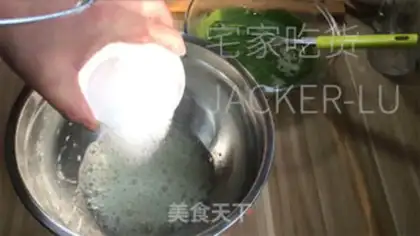 Make Coconut with a Swiss roll step 7