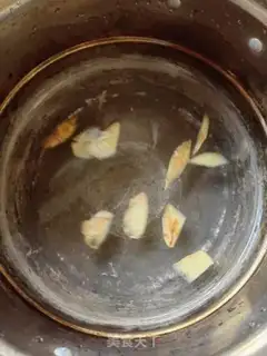 Make Ginger evaporated crabs step 3