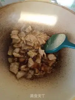 Make Old garlic meat step 2