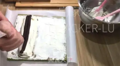 Make Coconut with a Swiss roll step 29