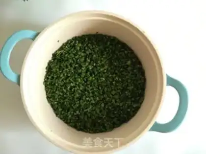 Make An egg and water bun step 2