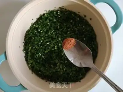 Make An egg and water bun step 4