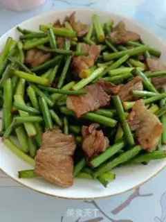 Make Old garlic meat step 4