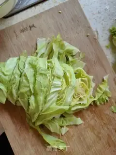 Make ♪ The chickens are white ♪ step 0