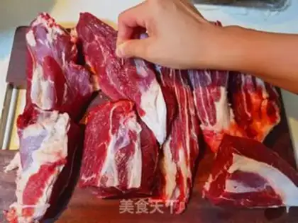 Make Homemade beef step 1