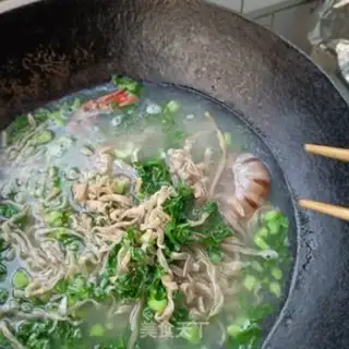 Make Black Tiger Shrimp Hot Soy Bean Noodle step 8