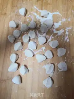 Make Pumpkin pork dumplings step 6