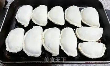Make Scalloping meat spinach box step 11