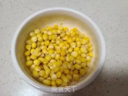 Make ♪ Green corn pelts of egg fried ♪ step 2