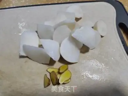 Make The radish sea gravy step 1