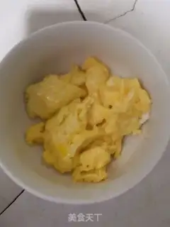 Make Tomato eggs and broccoli step 3