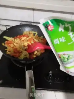 Make Tomato eggs and broccoli step 7