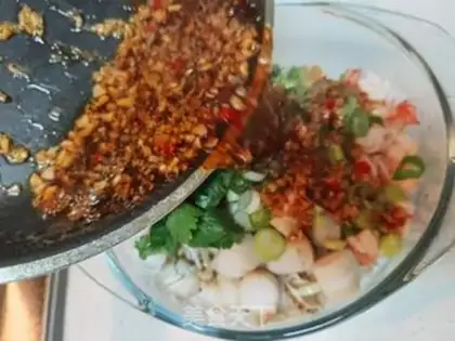 Make Smash the golden needles and the little seafood step 13