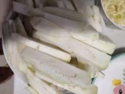 Make Soybeans with round eggplant step 0