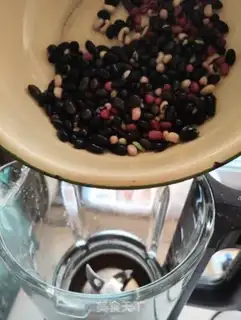 Make Black Five is a mess step 4