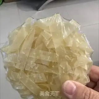 Make Shrimp noodles step 0