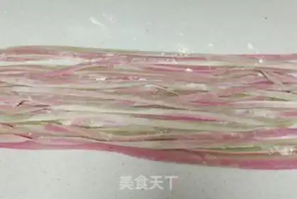 Make Shrimp rainbow noodles step 2