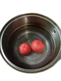 Make Tomato fried eggs step 0