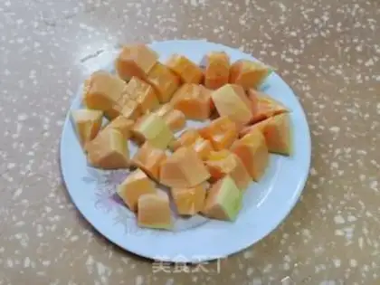 Make Pumpkin and egg soup step 1