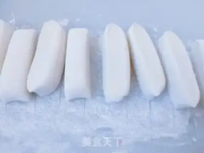Make Hot fried rice cake step 2