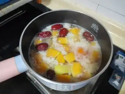 Make Pumpkin and egg soup step 4