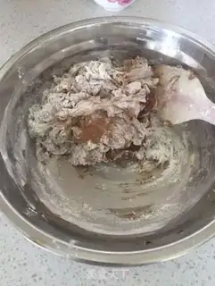 Make Red sugar with a bouquet step 3