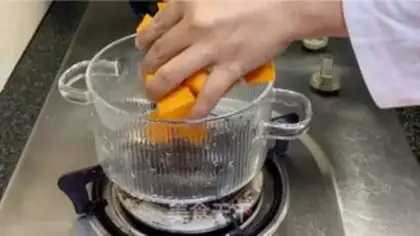 Make Milky pumpkin oatmeal step 2