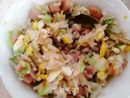Make Gold and silver egg fried rice step 8